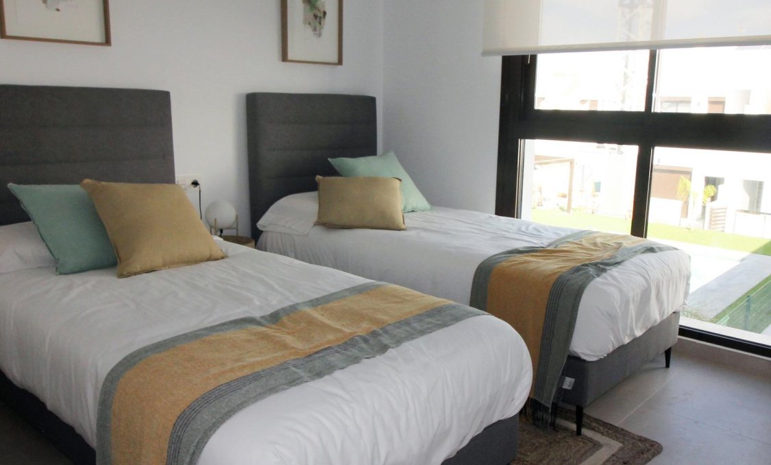 New Build - town house -
Pilar de la Horadada - parque Andromeda