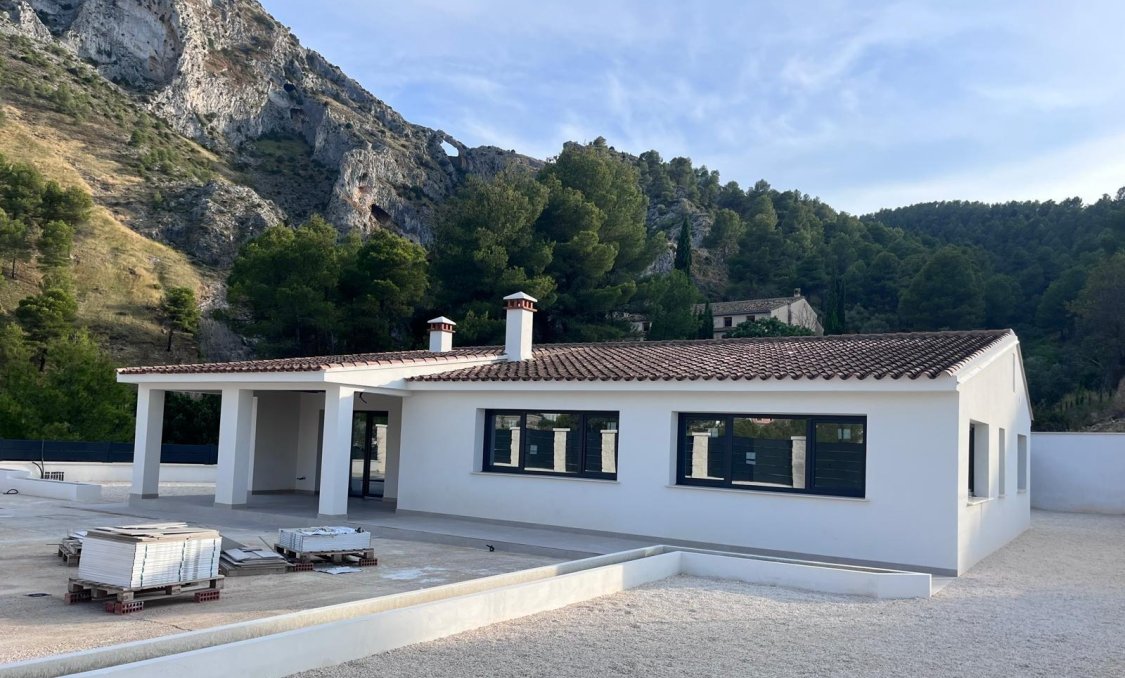 New Build - villa -
Penaguila - El Olivar