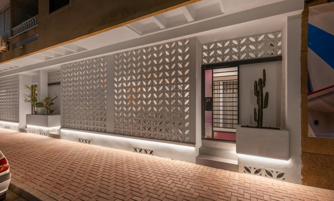 New Build - apartment -
Torrevieja - Playa Los Naufragos