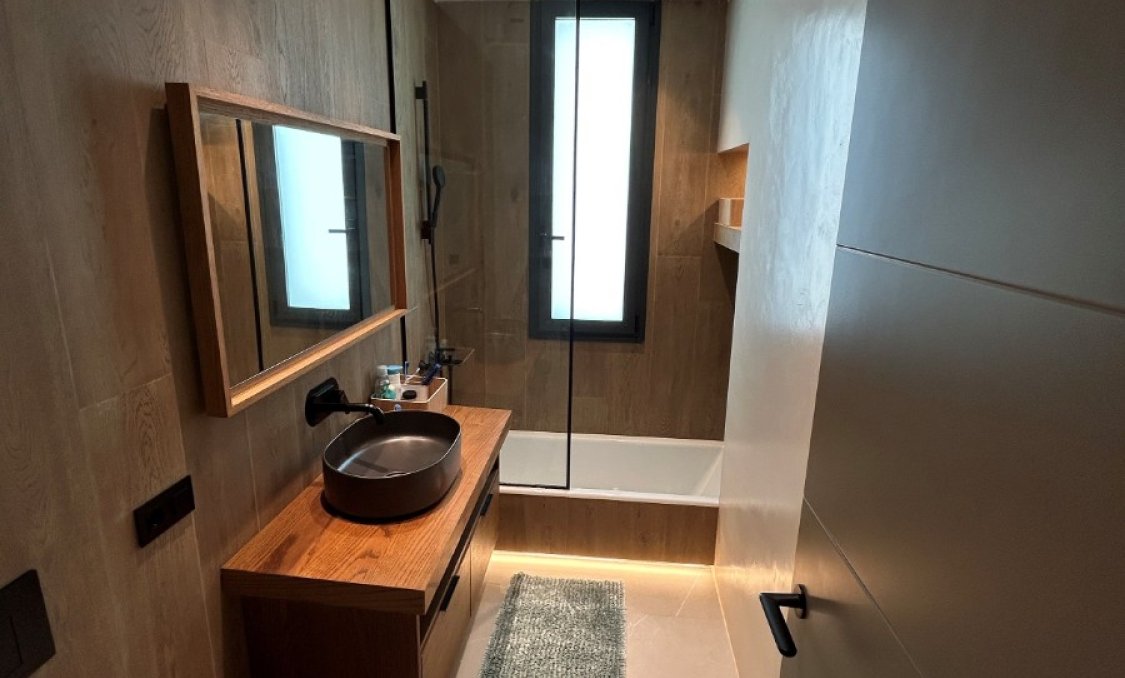 Resale - villa -
La Nucía