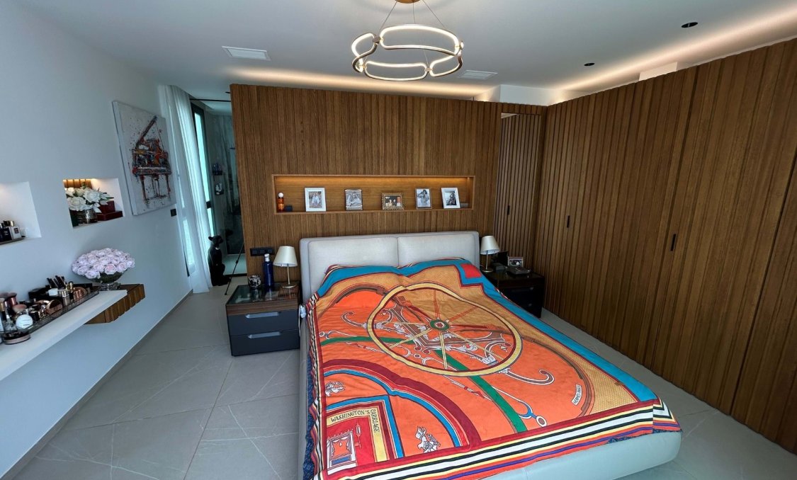 Resale - villa -
La Nucía