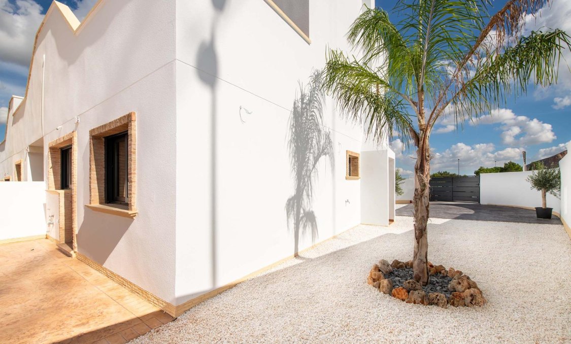 New Build - Bungalow -
Cox - San Fernando