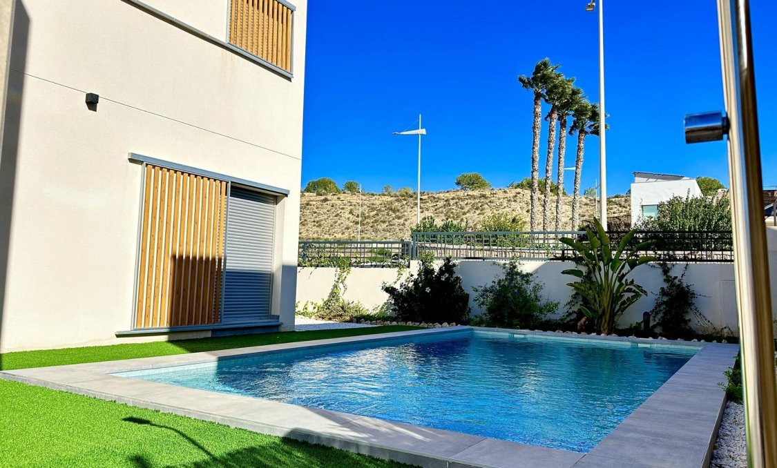 New Build - villa -
Algorfa - La Finca Golf