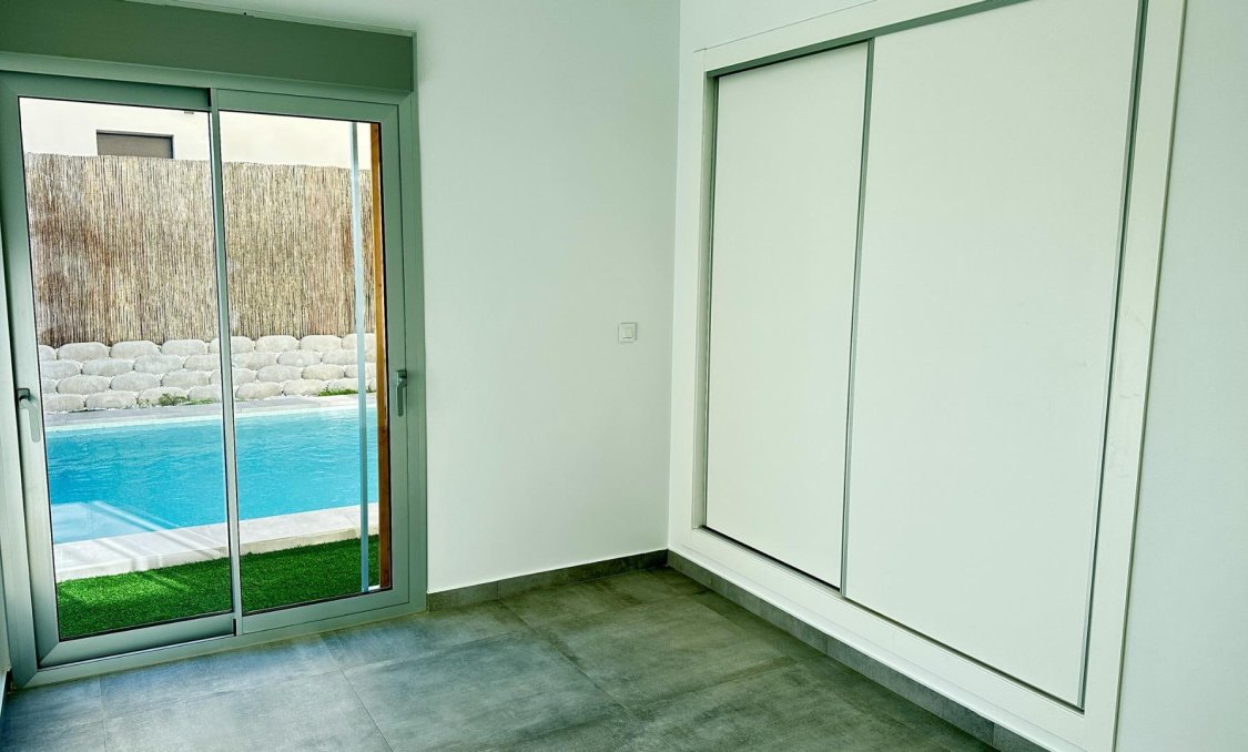 New Build - villa -
Algorfa - La Finca Golf