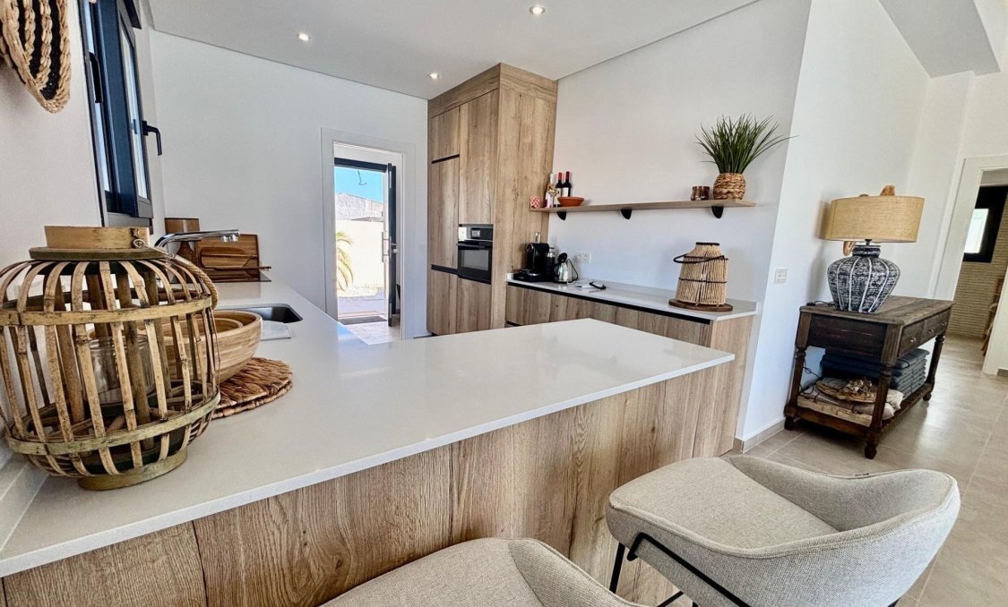 New Build - villa -
Rafal - polideportivo