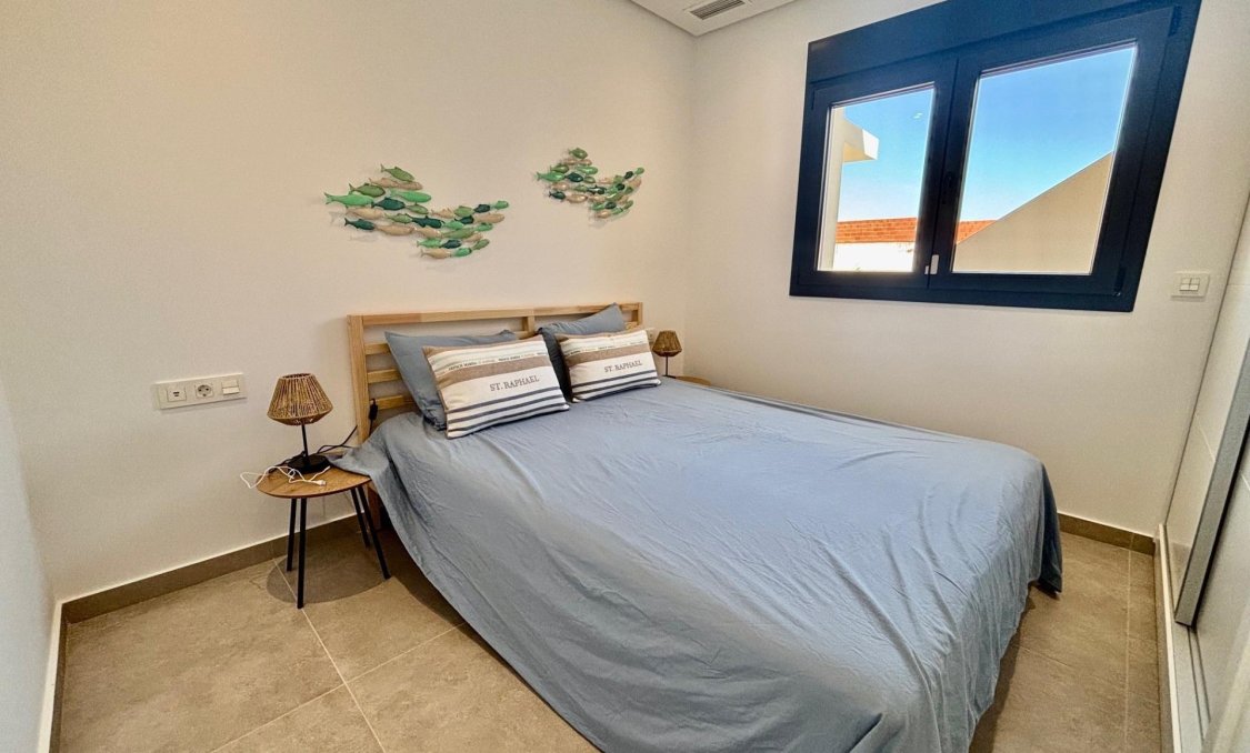 New Build - villa -
Rafal - polideportivo