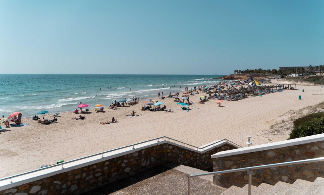 New Build - villa -
Pilar de la Horadada - Riomar