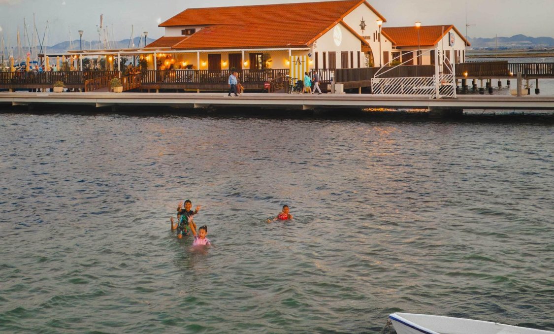 Nowy budynek - apartment -
Los Alcazares - Parque Diana