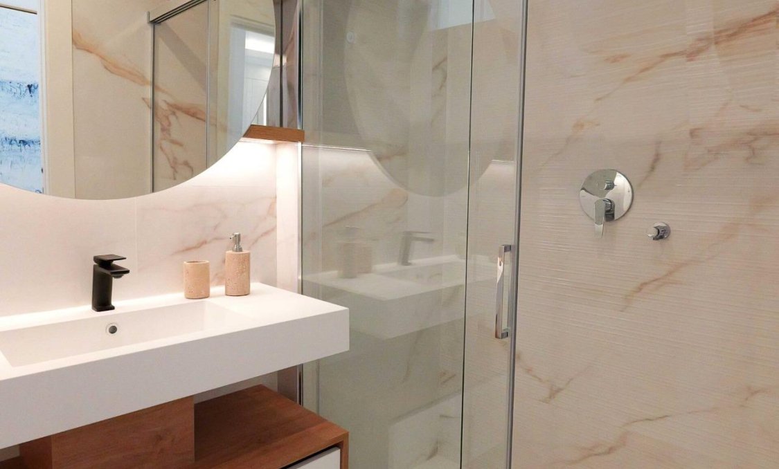 New Build - Top Floor Bungalow -
Rojales - Doña Pepa