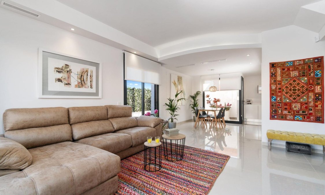 Obra nueva - villa -
Los Montesinos - La Herrada