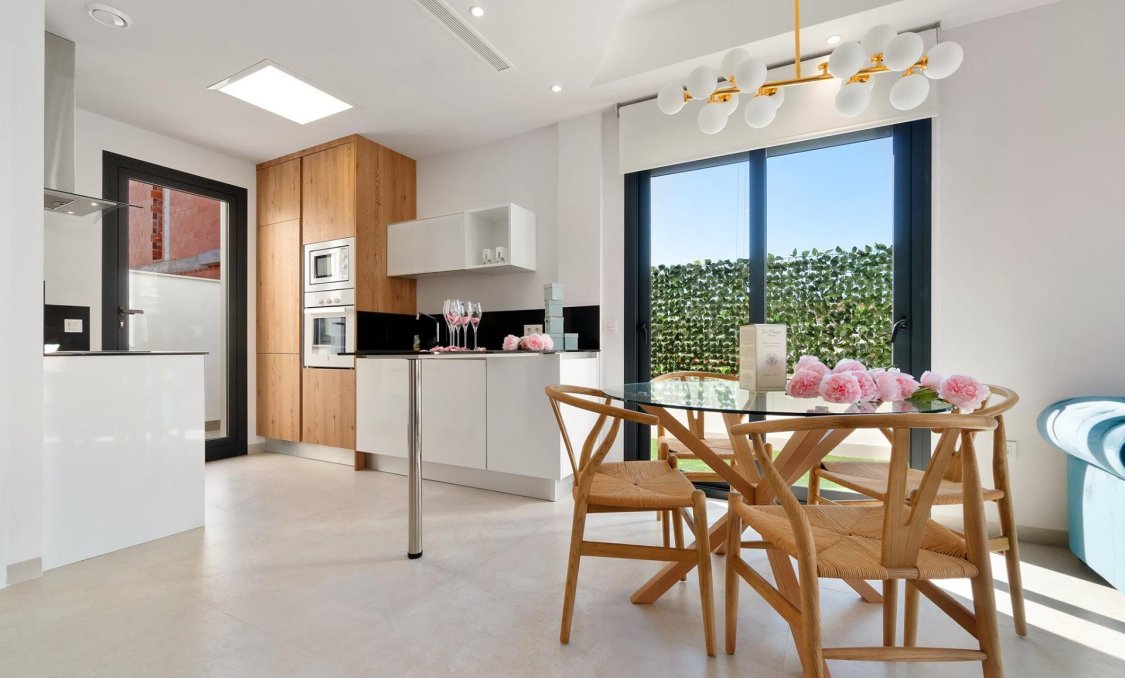 Obra nueva - villa -
Los Montesinos - La Herrada