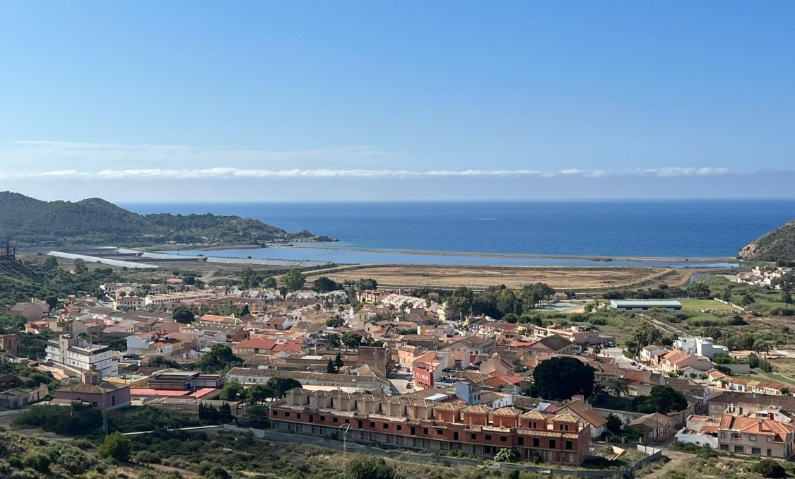 Obra nueva - town house -
La Union - centro