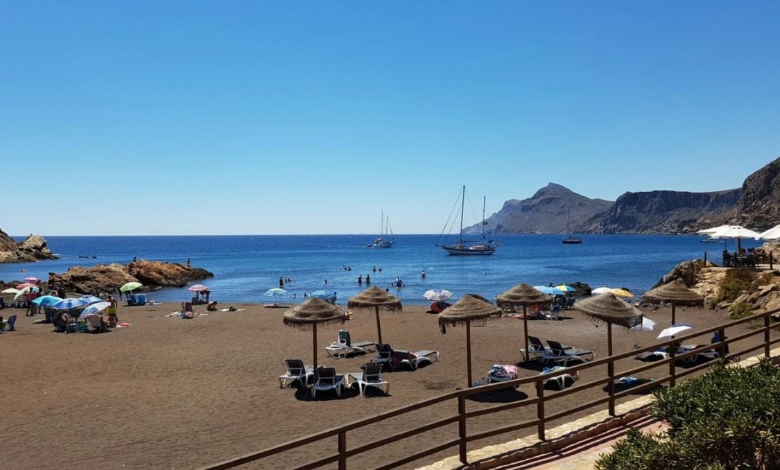 Obra nueva - town house -
La Union - centro