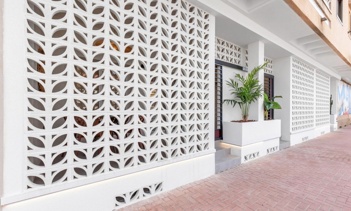 New Build - apartment -
Torrevieja - Playa Los Naufragos