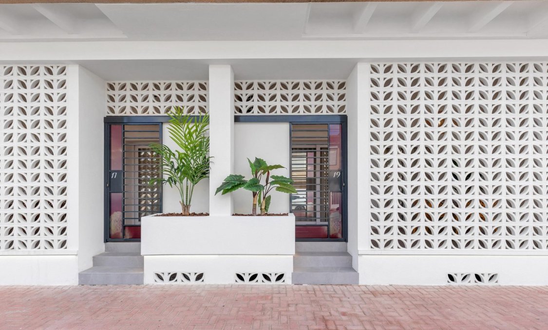 New Build - apartment -
Torrevieja - Playa Los Naufragos