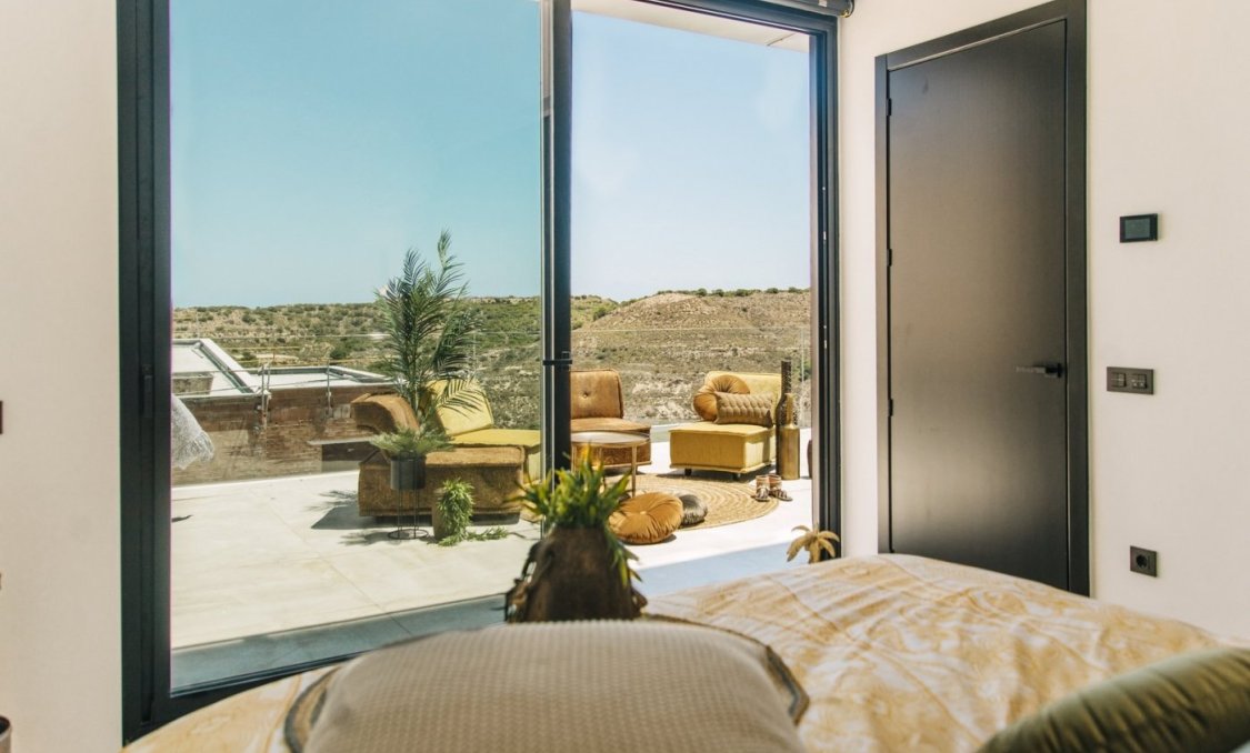 New Build - villa -
Rojales - Altos De La Marquesa