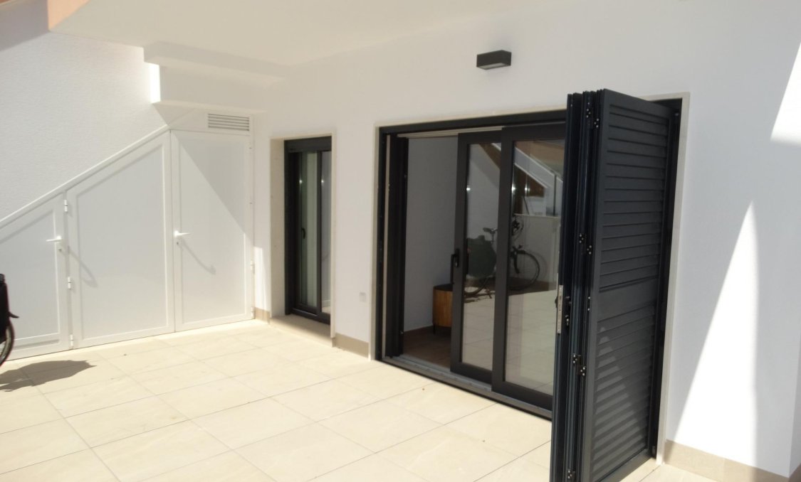 New Build - Bungalow -
Pilar de la Horadada - pueblo