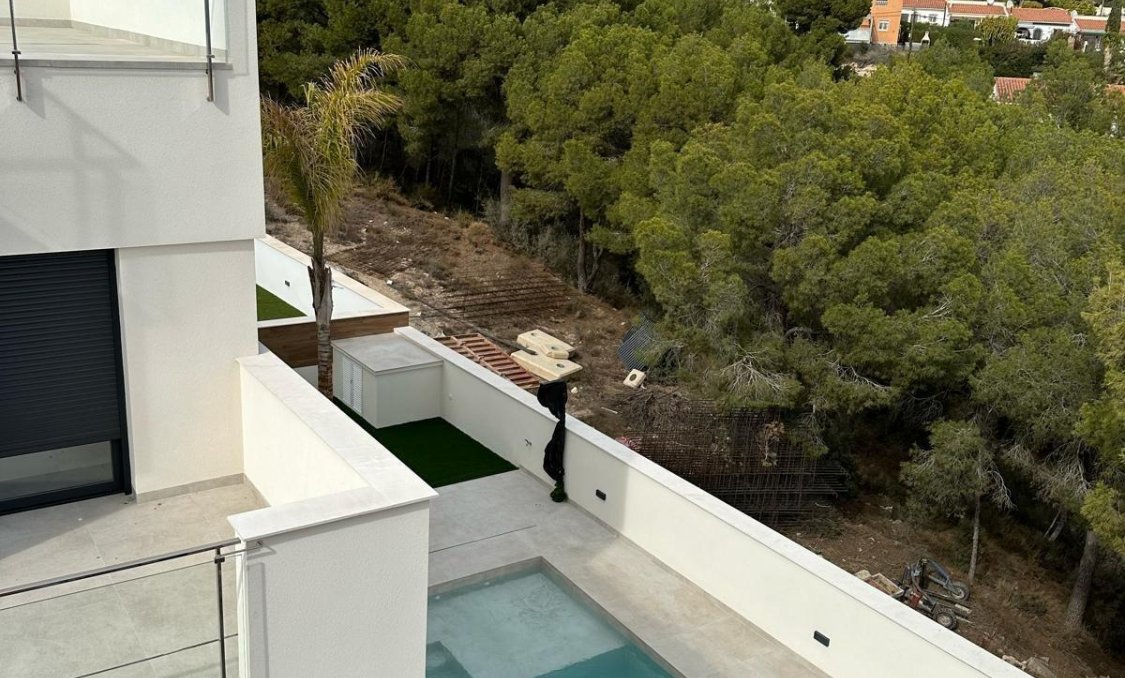 New Build - villa -
La Nucía - Urb. Don Mar