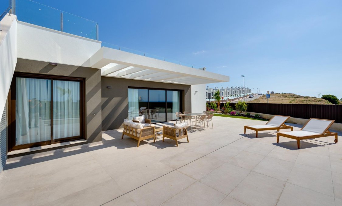 New Build - villa -
Mutxamel - Cotoveta
