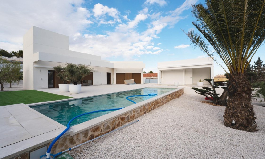 New Build - villa -
Benejúzar - alta