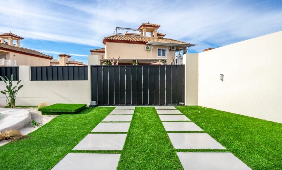 Nowy budynek - villa -
Torre Pacheco - Roldán