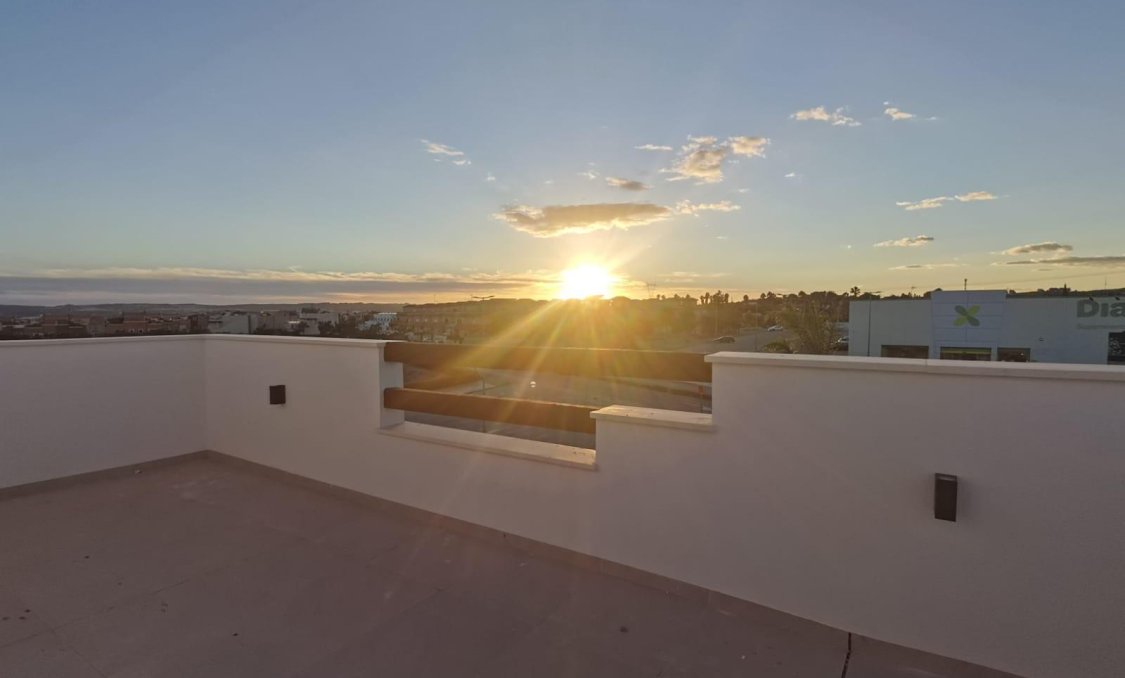 New Build - villa -
Los Montesinos - La Herrada
