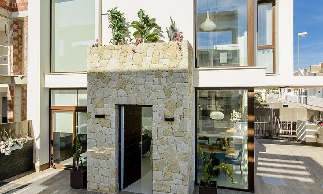 New Build - villa -
Los Montesinos - La Herrada