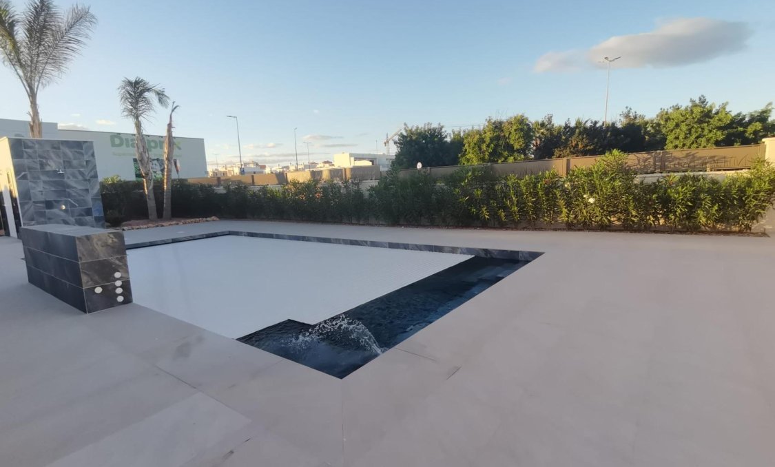 New Build - villa -
Los Montesinos - La Herrada