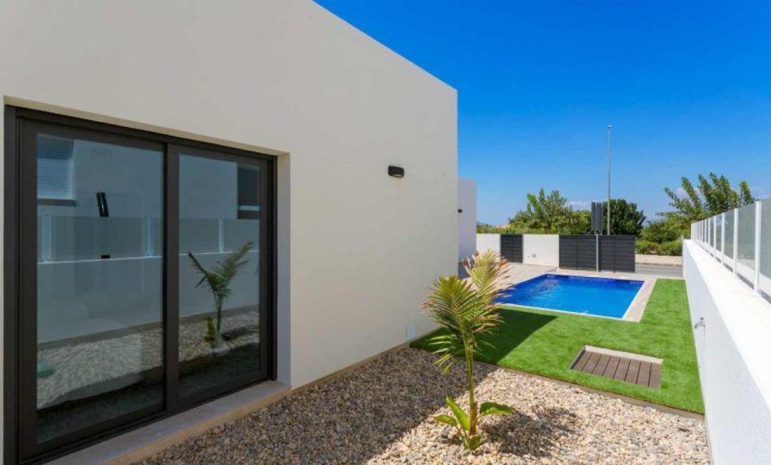 New Build - Quad House -
Daya Nueva - Centro