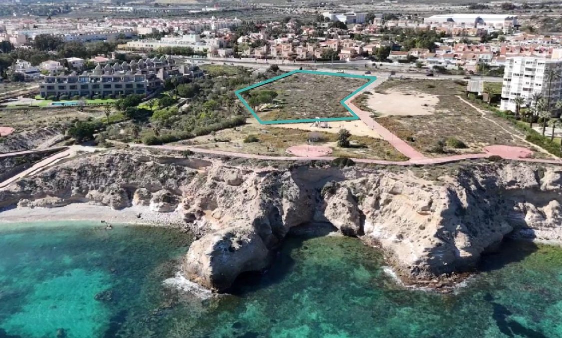 New Build - town house -
El Campello - Platja de L´Amerador