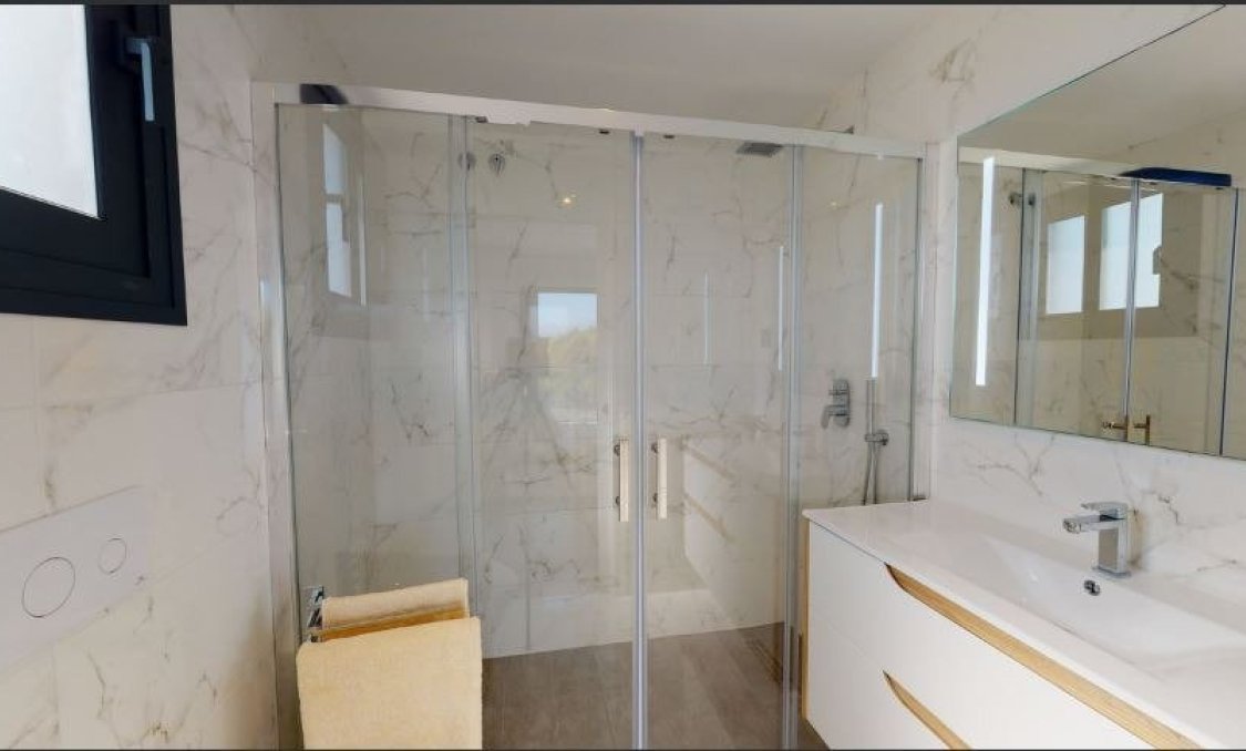 New Build - villa -
La Nucía - Urb. Don Mar