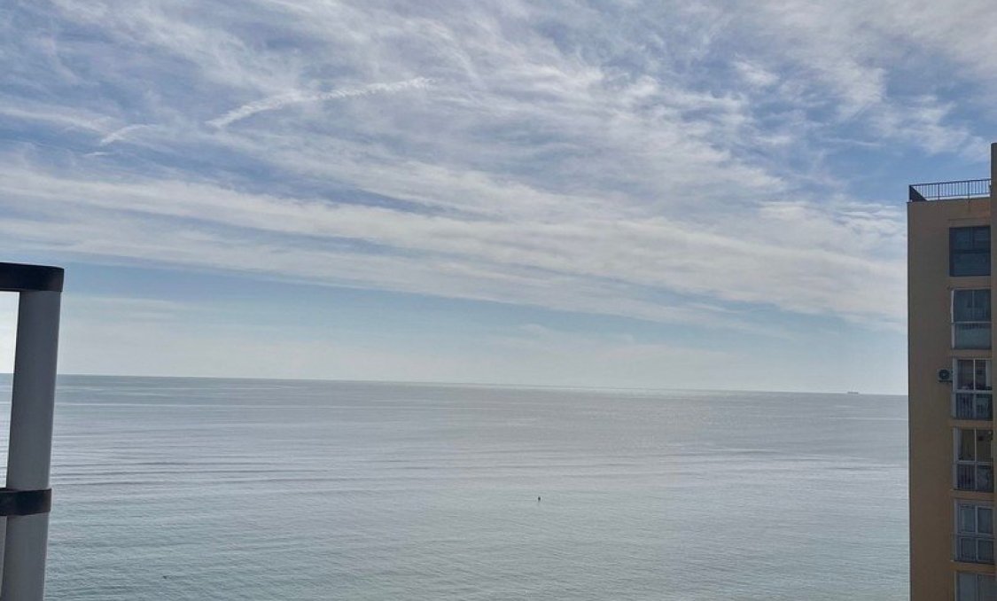 Nowy budynek - Daszek -
Calpe - Playa La Fossa