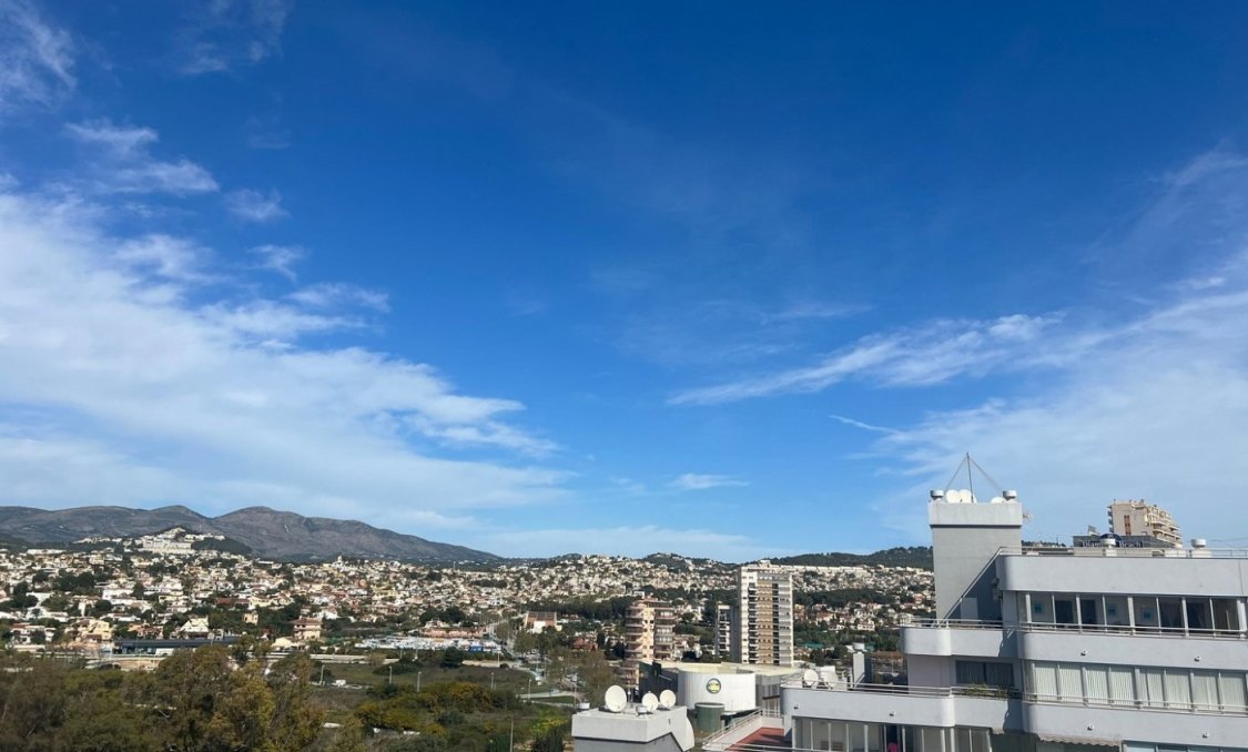 Nowy budynek - Daszek -
Calpe - Playa La Fossa