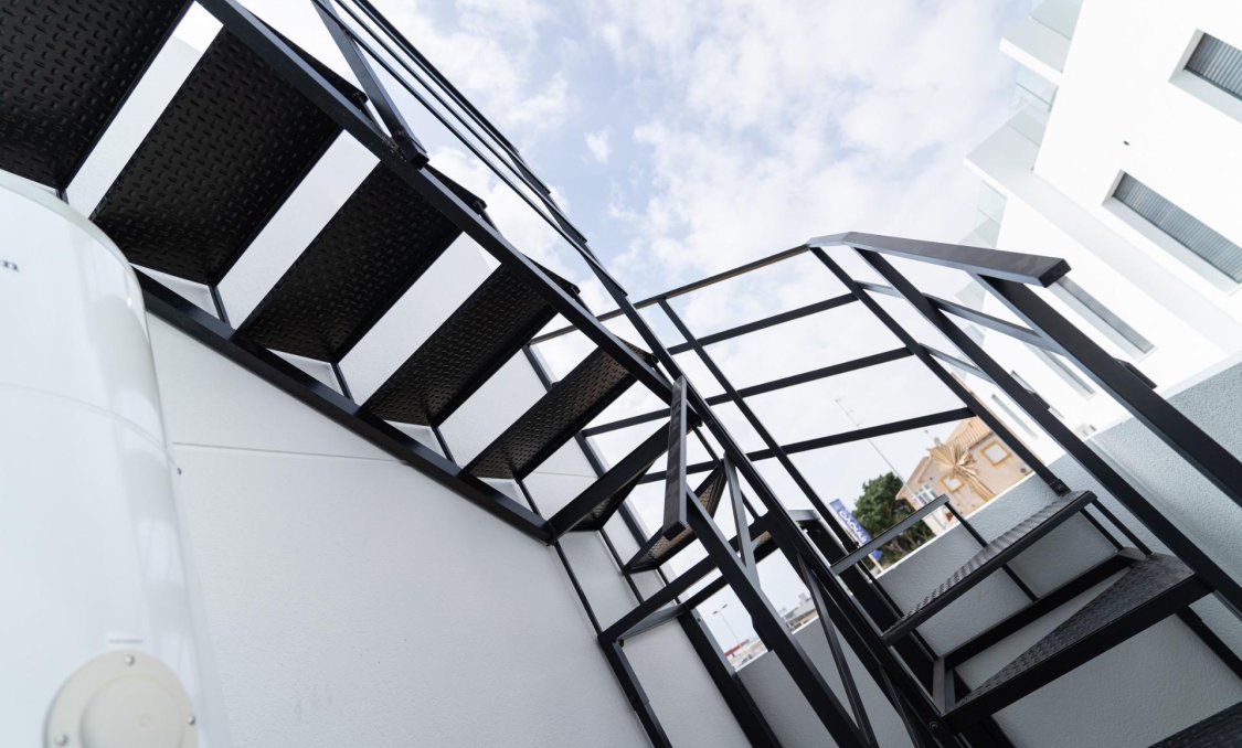 Nowy budynek - villa -
Orihuela Costa - Punta Prima