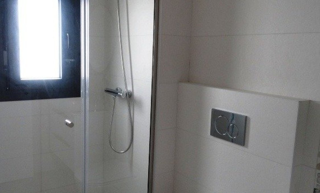 Nowy budynek - villa -
Pilar de la Horadada - pueblo