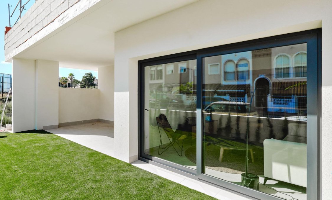 New Build - Bungalow -
Torrevieja - Villa Amalia